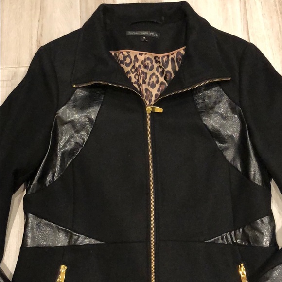 Via Spiga Jackets & Blazers - NWOT Black Coat with Cheetah Lining